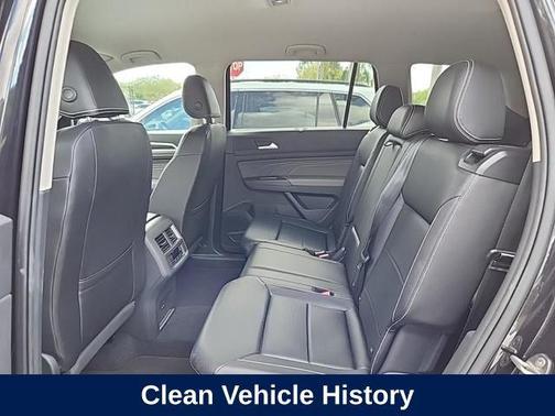 2023 Volkswagen Atlas 2.0T SE w/Technology