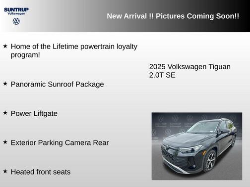 Deep Black Pearl 2025 Volkswagen Tiguan 2.0T SE 4MOTION
