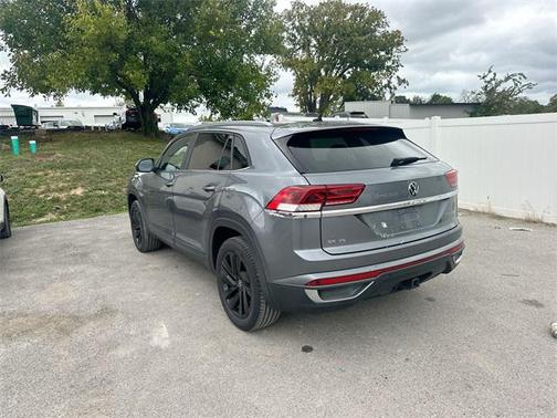 2022 Volkswagen Atlas Cross Sport 3.6L V6 SE w/Technology