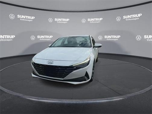 2021 Hyundai ELANTRA Limited