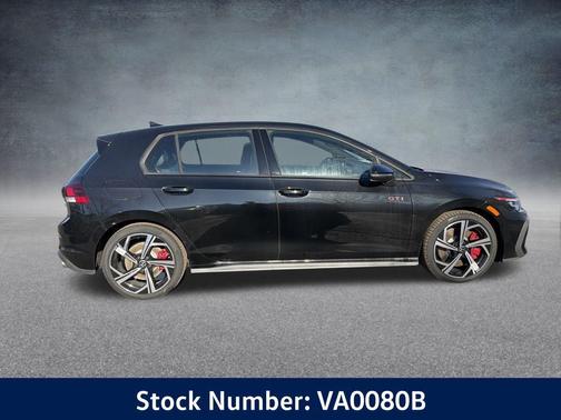 2026 Volkswagen Golf GTI 2.0T SE DSG