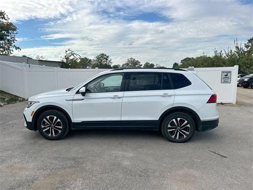 2024 Volkswagen Tiguan 2.0T S