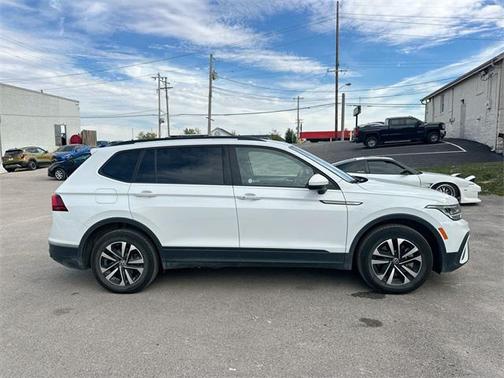 2024 Volkswagen Tiguan 2.0T S