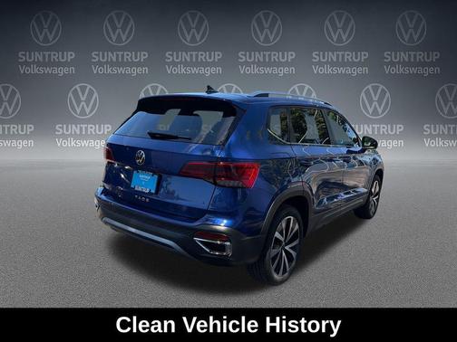 Dusk Blue Metallic 2023 Volkswagen Taos 1.5T SE