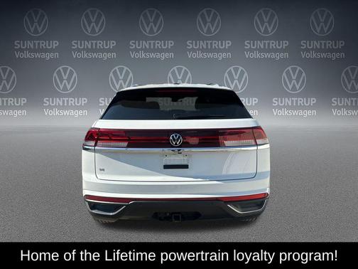 Pure White 2025 Volkswagen Atlas Cross Sport 2.0T SE w/Technology