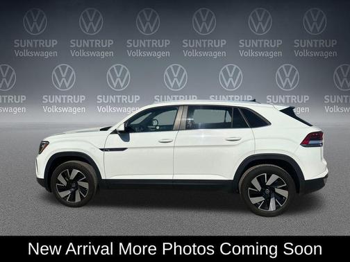 Pure White 2025 Volkswagen Atlas Cross Sport 2.0T SE w/Technology