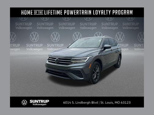 Platinum Gray Metallic 2023 Volkswagen Tiguan 2.0T SE