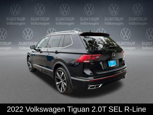 Deep Black Pearl 2022 Volkswagen Tiguan 2.0T SEL R-Line 4MOTION