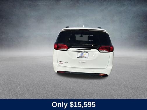 2018 Chrysler Pacifica Touring-L Plus