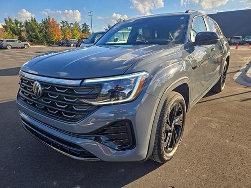 2025 Volkswagen Atlas Cross Sport 2.0T SEL