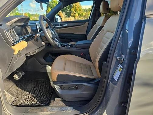 2025 Volkswagen Atlas Cross Sport 2.0T SEL