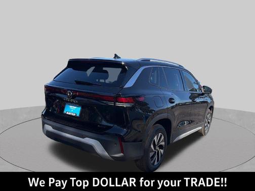 Deep Black Pearl 2026 Volkswagen Tiguan 2.0T S