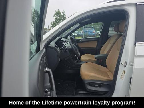 Opal White 2023 Volkswagen Tiguan 2.0T SE