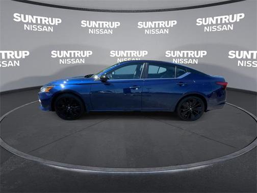 2022 Nissan Altima SR FWD