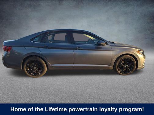 2025 Volkswagen Jetta 1.5T SE