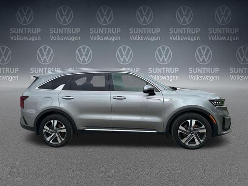 Steel Gray 2022 Kia Sorento Plug-In Hybrid SX