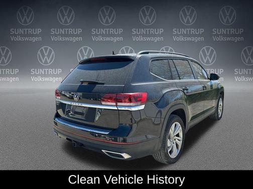 Deep Black Pearl 2023 Volkswagen Atlas 3.6L SE w/Technology