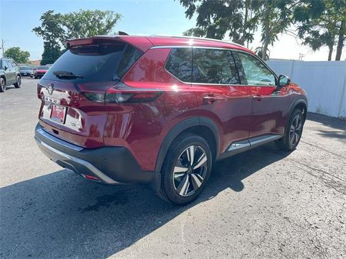 2022 Nissan Rogue SL