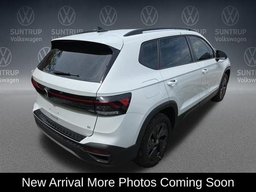 Pure White 2025 Volkswagen Taos 1.5T S