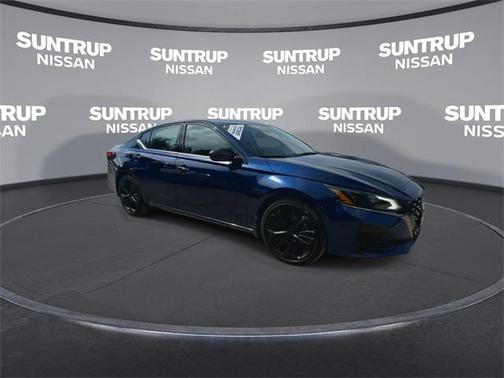 2023 Nissan Altima SR FWD