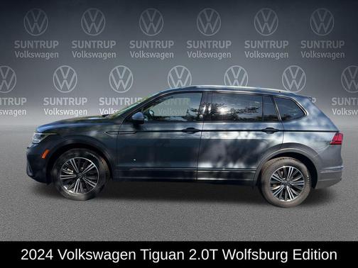 Platinum Gray Metallic 2024 Volkswagen Tiguan 2.0T Wolfsburg Edition