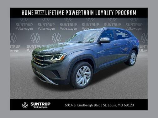 Platinum Gray Metallic 2022 Volkswagen Atlas Cross Sport 3.6L V6 SE w/Technology