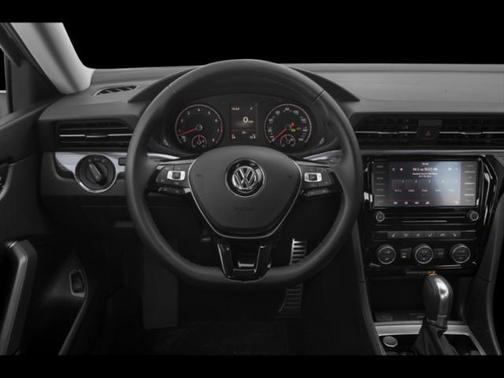 2021 Volkswagen Passat 2.0T R-Line