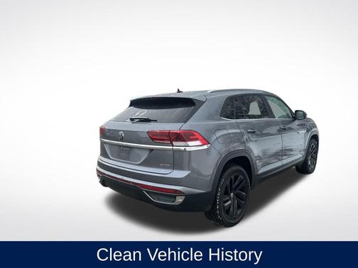 2022 Volkswagen Atlas Cross Sport 2.0T SE w/Technology 4MOTION