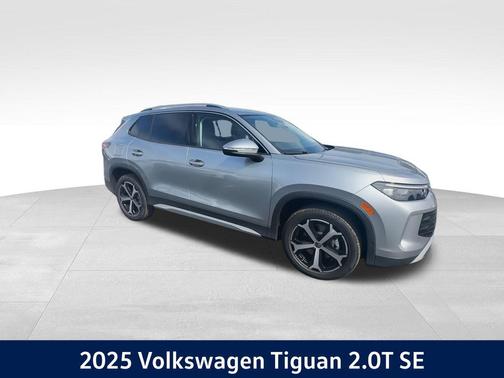 2025 Volkswagen Tiguan 2.0T SE 4MOTION