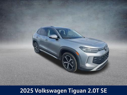 2025 Volkswagen Tiguan 2.0T SE 4MOTION