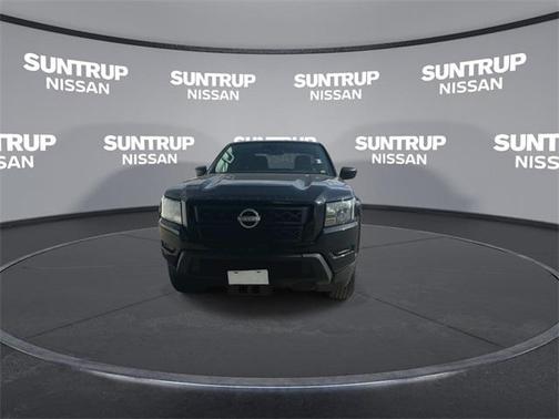 2022 Nissan Frontier S
