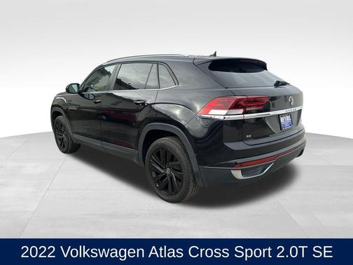 2022 Volkswagen Atlas Cross Sport 2.0T SE w/Technology 4MOTION