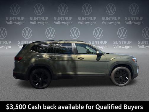 Avocado Green Pearl 2026 Volkswagen Atlas 2.0T SE w/Technology 4MOTION