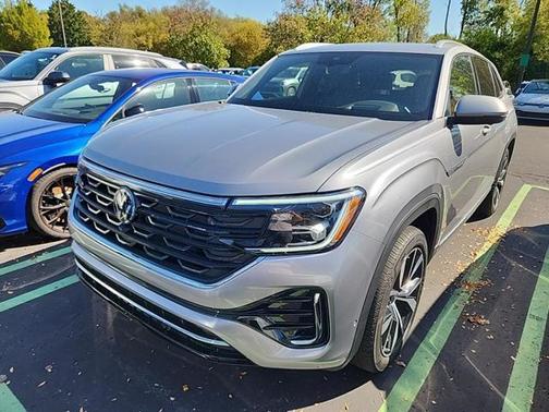 2024 Volkswagen Atlas Cross Sport 2.0T SEL Premium