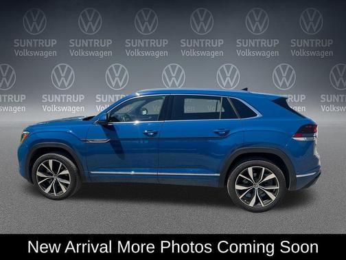 Mountain Lake Blue Metallic 2025 Volkswagen Atlas Cross Sport 2.0T SEL Premium