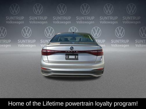 Pyrite Silver Metallic 2025 Volkswagen Jetta 1.5T SE