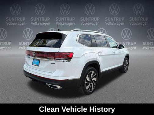 Opal White Pearl 2025 Volkswagen Atlas 2.0T SEL