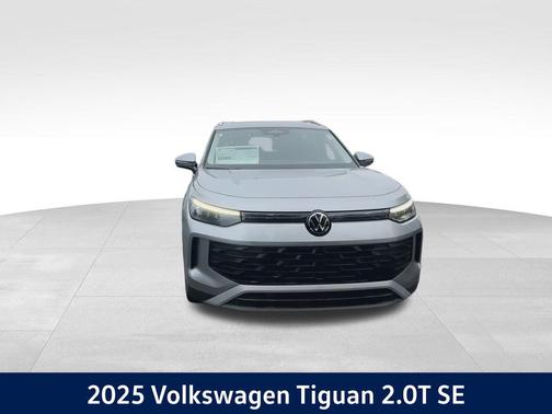 2025 Volkswagen Tiguan 2.0T SE 4MOTION