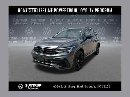Platinum Gray Metallic 2024 Volkswagen Tiguan 2.0T SE R-Line Black 4MOTION