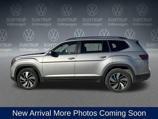 2024 Volkswagen Atlas 2.0T SE w/Technology 4MOTION