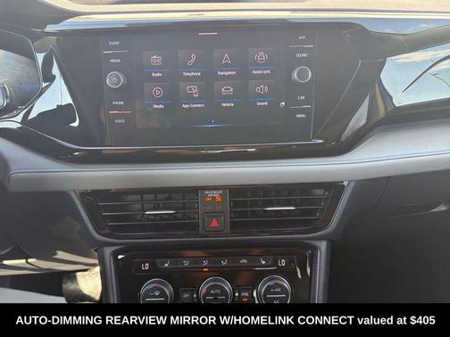 2024 Volkswagen Taos 1.5T SE Black