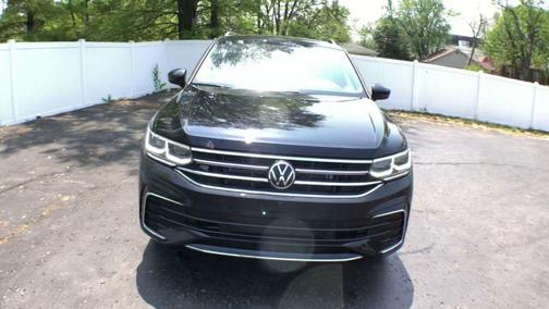 2022 Volkswagen Tiguan 2.0T SEL R-Line 4MOTION