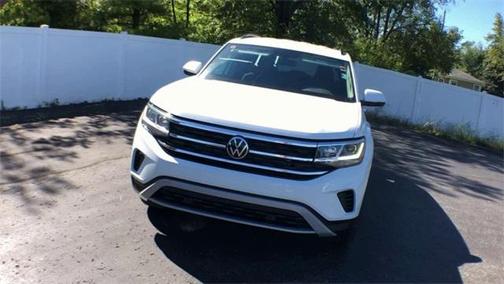 2023 Volkswagen Atlas 3.6L SE w/Technology