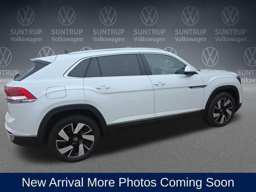 2025 Volkswagen Atlas Cross Sport 2.0T SEL