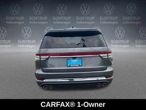 Gray Metallic 2023 Lincoln Aviator Reserve AWD