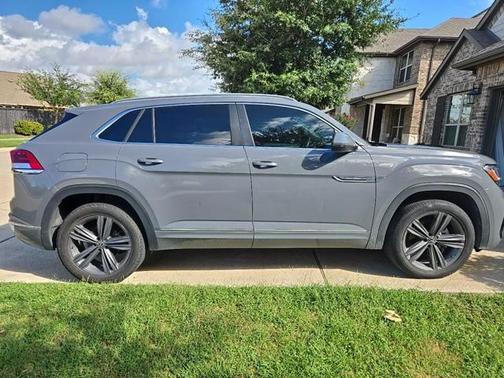 2022 Volkswagen Atlas Cross Sport 2.0T SEL