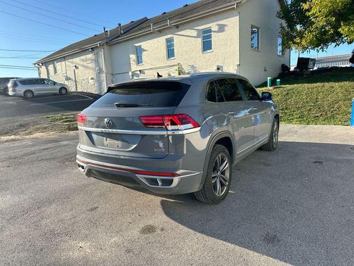 2022 Volkswagen Atlas Cross Sport 2.0T SEL