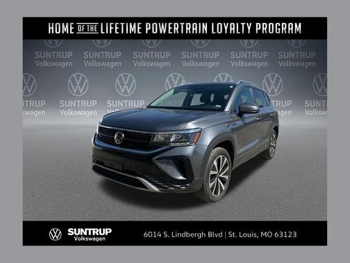 Platinum Gray Metallic 2023 Volkswagen Taos 1.5T SE