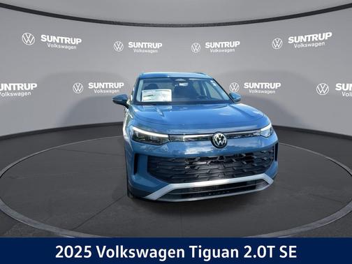 2025 Volkswagen Tiguan 2.0T SE