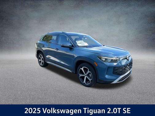 2025 Volkswagen Tiguan 2.0T SE
